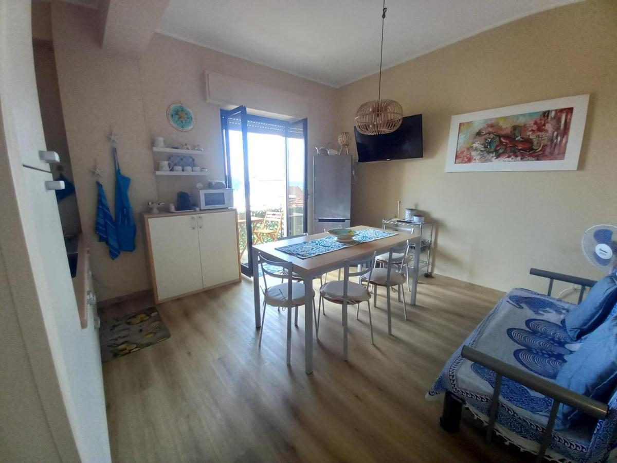 Il Veliero Apartment Шила Екстериор снимка