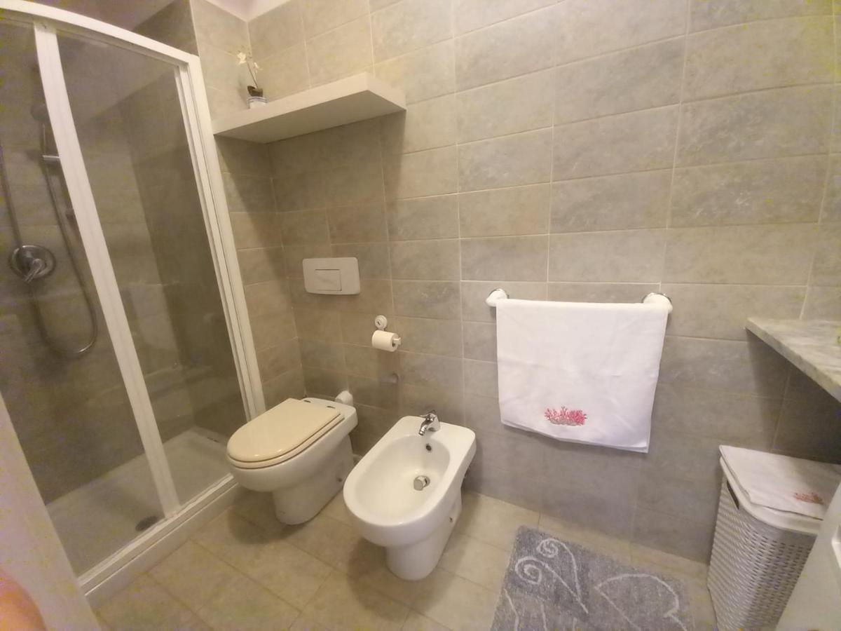 Il Veliero Apartment Шила Екстериор снимка