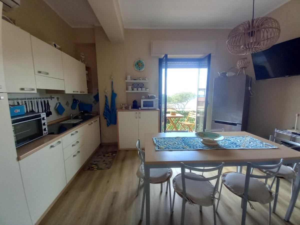 Il Veliero Apartment Шила Екстериор снимка